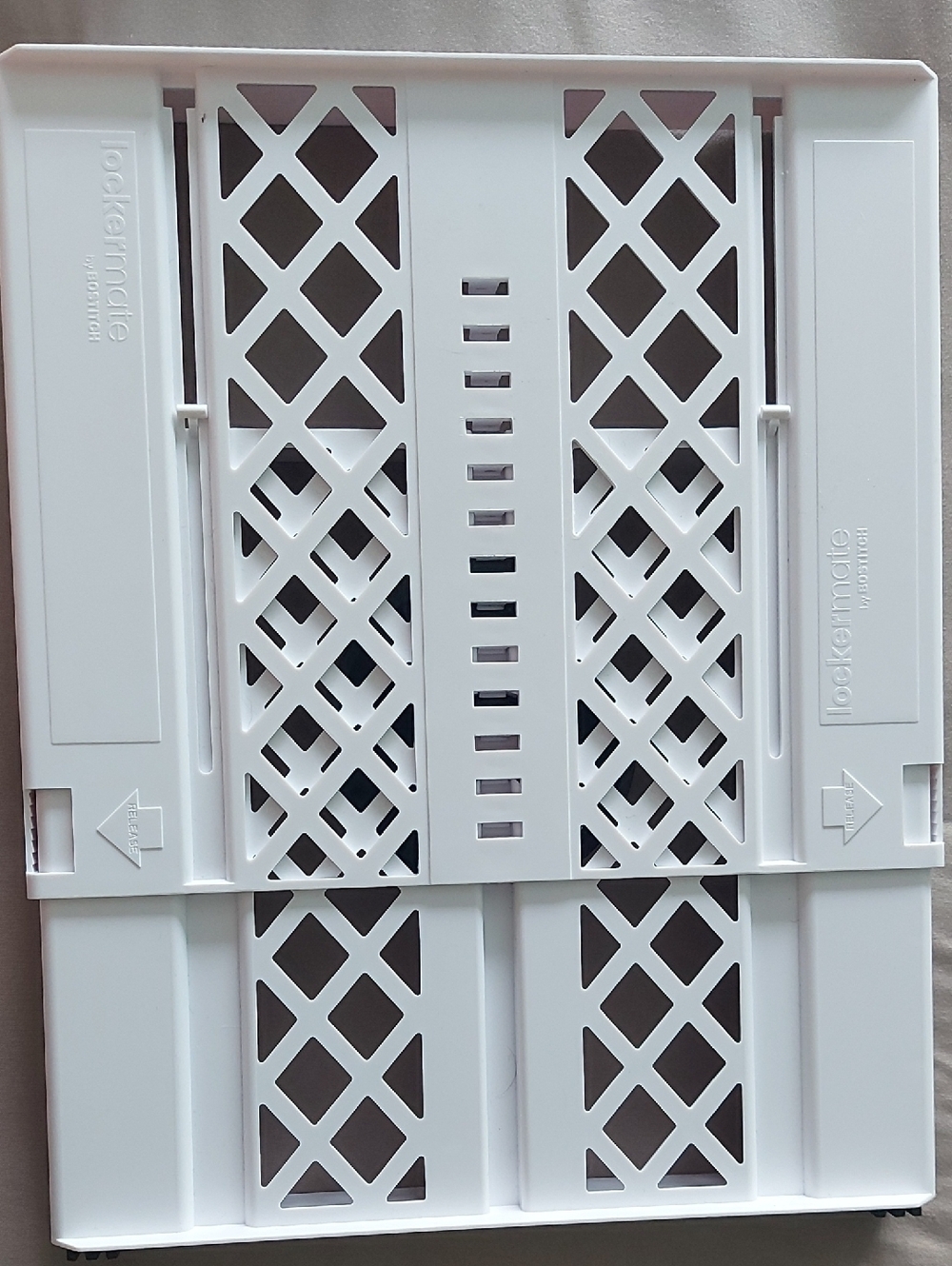 Lockermate Expandable Shelf